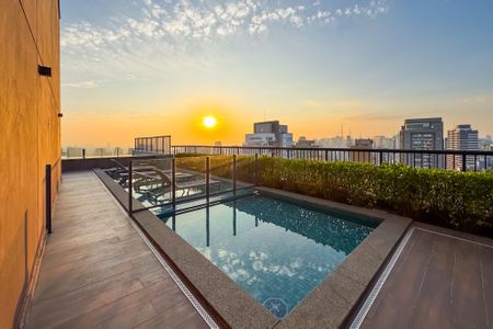 Studio para alugar com 27m², 1 quarto e sem vagaPiscina