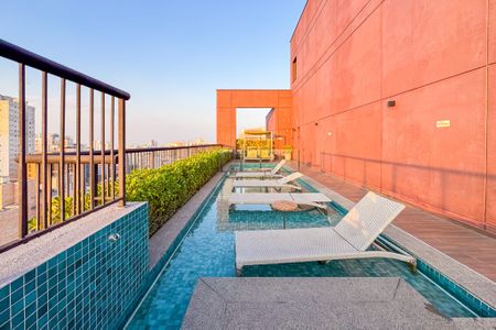 Studio para alugar com 27m², 1 quarto e sem vagaPiscina