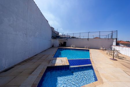 Apartamento para alugar com 68m², 2 quartos e 1 vagaÁrea comum - Piscina