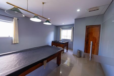 Apartamento para alugar com 68m², 2 quartos e 1 vagaÁrea comum