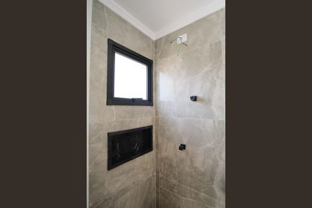 Casa à venda com 140m², 3 quartos e 3 vagasBanheiro da Suíte 1