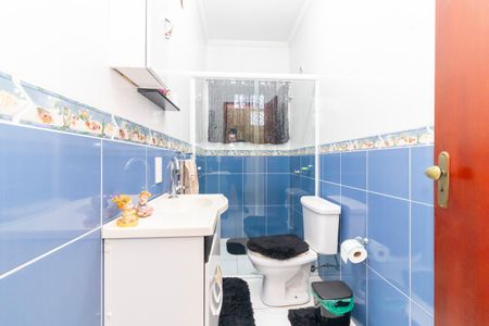 Casa à venda com 280m², 4 quartos e 2 vagas Casa à venda com 280m², 4 quartos e 2 vagasBanheiro Social