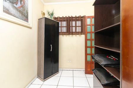 Casa à venda com 280m², 4 quartos e 2 vagas Casa à venda com 280m², 4 quartos e 2 vagasCloset da suíte