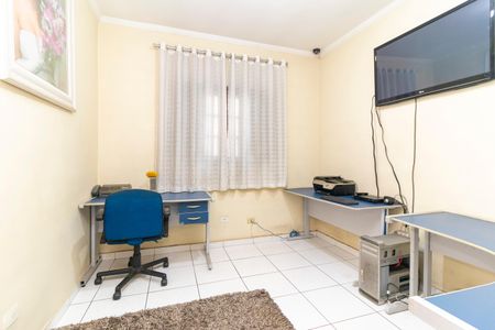 Casa à venda com 280m², 4 quartos e 2 vagas Casa à venda com 280m², 4 quartos e 2 vagasQuarto 1