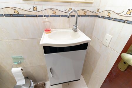 Casa à venda com 280m², 4 quartos e 2 vagas Casa à venda com 280m², 4 quartos e 2 vagasBanheiro da Suíte