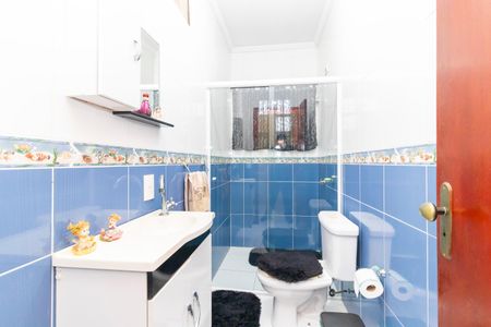 Casa à venda com 280m², 4 quartos e 2 vagas Casa à venda com 280m², 4 quartos e 2 vagasBanheiro Social