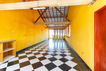 Casa à venda com 280m², 4 quartos e 2 vagas Casa à venda com 280m², 4 quartos e 2 vagasÁrea comum - Salão de festas