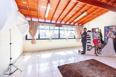 Casa à venda com 280m², 4 quartos e 2 vagas Casa à venda com 280m², 4 quartos e 2 vagasSacada da Suíte