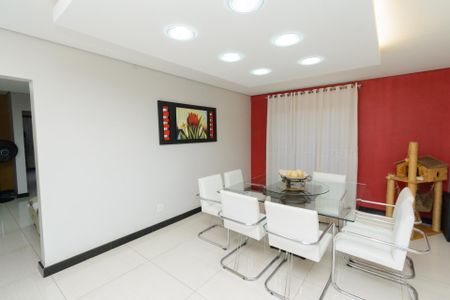 Sala de Jantar de casa à venda com 4 quartos, 256m² em Diamante, Belo Horizonte