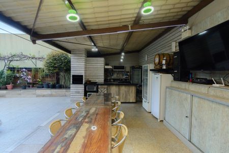 Casa à venda com 256m², 4 quartos e 3 vagasEspaço Gourmet