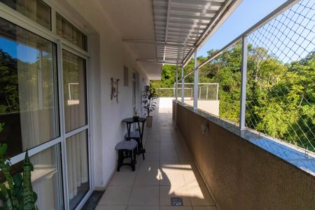 Apartamento à venda com 120m², 3 quartos e 1 vaga Apartamento à venda com 120m², 3 quartos e 1 vagaCobertura