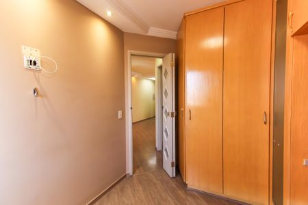 Quarto 1 de apartamento à venda com 2 quartos, 55m² em Vila Bertioga, São Paulo