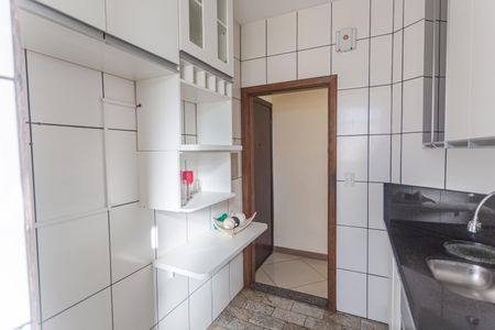 Apartamento à venda com 60m², 2 quartos e 1 vagaCozinha