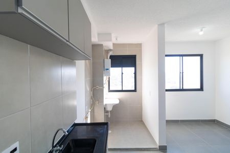 Apartamento à venda com 37m², 2 quartos e 1 vaga Apartamento à venda com 37m², 2 quartos e 1 vagaCozinha
