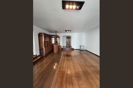 Apartamento à venda com 250m², 4 quartos e 3 vagas Apartamento à venda com 250m², 4 quartos e 3 vagasFoto 07