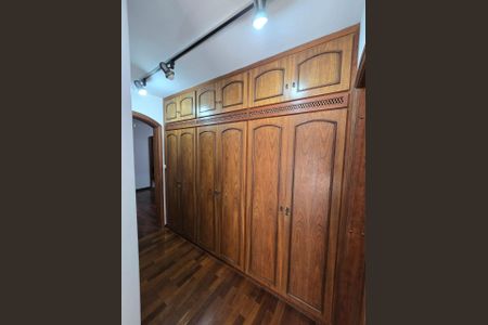 Apartamento à venda com 250m², 4 quartos e 3 vagas Apartamento à venda com 250m², 4 quartos e 3 vagasFoto 50