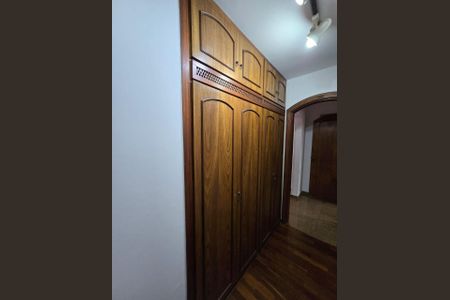 Apartamento à venda com 250m², 4 quartos e 3 vagas Apartamento à venda com 250m², 4 quartos e 3 vagasFoto 20