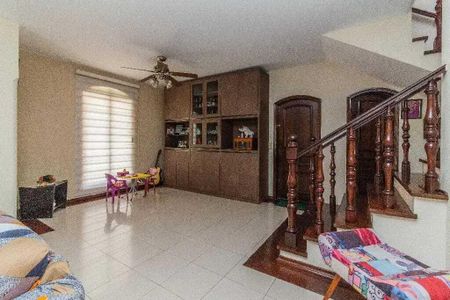 Casa à venda com 3 quartos, 200m² em Mandaqui, São Paulo