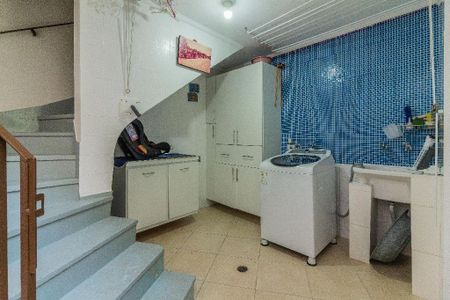 Casa à venda com 200m², 3 quartos e 4 vagas