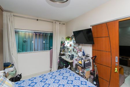 Casa à venda com 63m², 2 quartos e sem vaga Casa à venda com 63m², 2 quartos e sem vagaQuarto 1