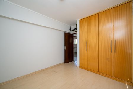 Quarto de apartamento à venda com 1 quarto, 51m² em Vila Guarani (zona Sul), São Paulo