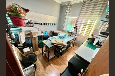 Casa à venda com 180m², 4 quartos e 4 vagasQuarto 3