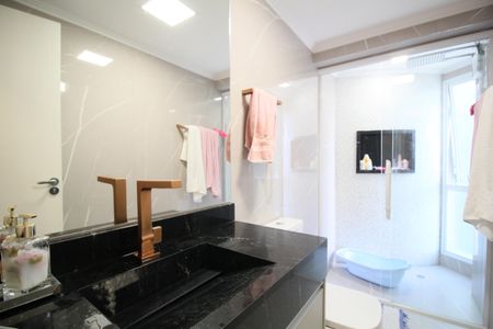 Apartamento à venda com 80m², 3 quartos e 2 vagasBanheiro Suíte 2