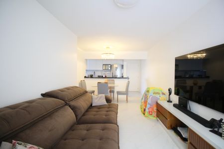 Apartamento à venda com 80m², 3 quartos e 2 vagasSala