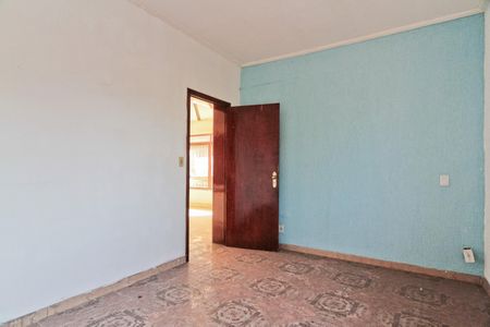 Casa à venda com 380m², 3 quartos e 8 vagas Casa à venda com 380m², 3 quartos e 8 vagasSuíte