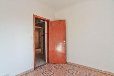 Casa à venda com 380m², 3 quartos e 8 vagas Casa à venda com 380m², 3 quartos e 8 vagasQuarto 2