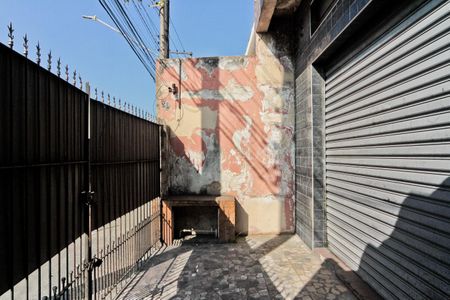 Casa à venda com 380m², 3 quartos e 8 vagas Casa à venda com 380m², 3 quartos e 8 vagasGaragem