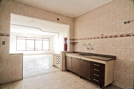 Casa à venda com 380m², 3 quartos e 8 vagas Casa à venda com 380m², 3 quartos e 8 vagasCozinha