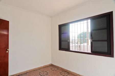 Casa à venda com 380m², 3 quartos e 8 vagas Casa à venda com 380m², 3 quartos e 8 vagasQuarto 2