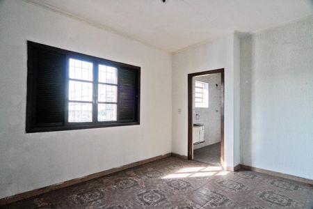 Casa à venda com 380m², 3 quartos e 8 vagas Casa à venda com 380m², 3 quartos e 8 vagasSuíte