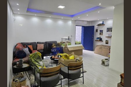 Casa à venda com 3 quartos, 140m² em Chácara Santo Antônio (Zona Sul), São Paulo