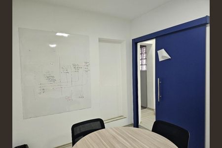 Casa à venda com 140m², 3 quartos e 2 vagas