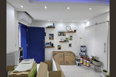 Casa à venda com 140m², 3 quartos e 2 vagas