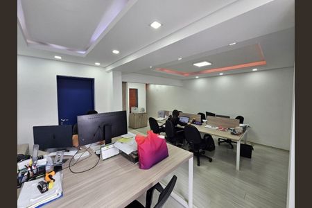 Casa à venda com 140m², 3 quartos e 2 vagas