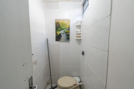 Casa para alugar com 300m², 6 quartos e sem vagaBanheiro 1