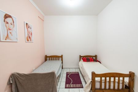 Casa para alugar com 300m², 6 quartos e sem vagaQuarto 3