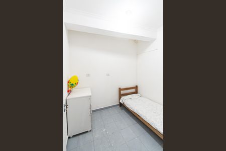 Casa para alugar com 300m², 6 quartos e sem vagaQuarto 2