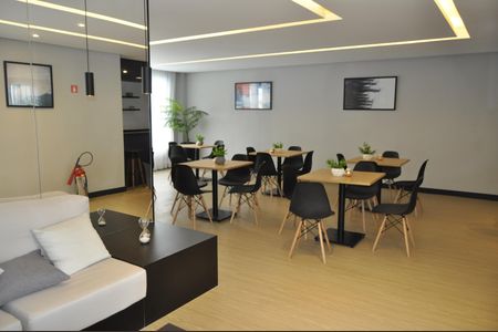 Apartamento à venda com 33m², 1 quarto e sem vagaÁrea comum