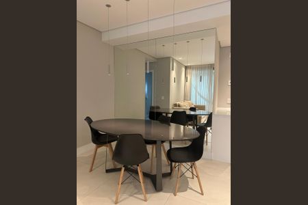 Foto 03 de apartamento à venda com 2 quartos, 92m² em Jardins, São Paulo