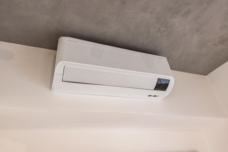 Studio à venda com 33m², 1 quarto e sem vaga Studio à venda com 33m², 1 quarto e sem vagaAr condicionado