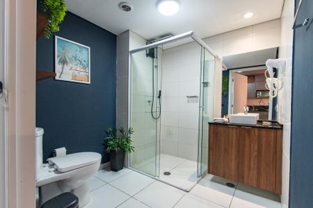 Studio à venda com 33m², 1 quarto e sem vaga Studio à venda com 33m², 1 quarto e sem vagaBanheiro