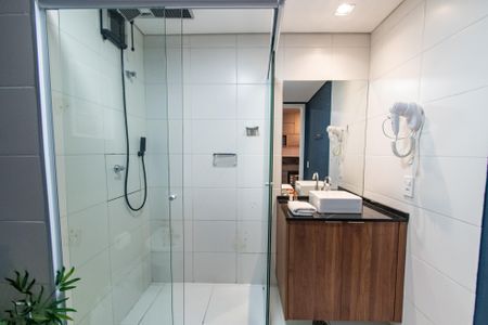 Studio à venda com 33m², 1 quarto e sem vaga Studio à venda com 33m², 1 quarto e sem vagaBanheiro
