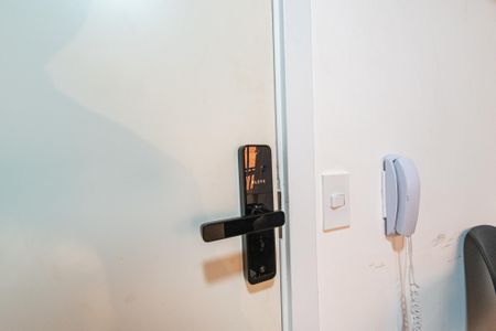 Studio à venda com 33m², 1 quarto e sem vaga Studio à venda com 33m², 1 quarto e sem vagaFechadura eletrônica