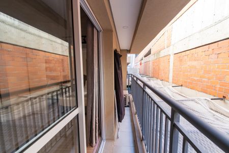 Varanda de kitnet/studio à venda com 1 quarto, 33m² em Vila Mariana, São Paulo