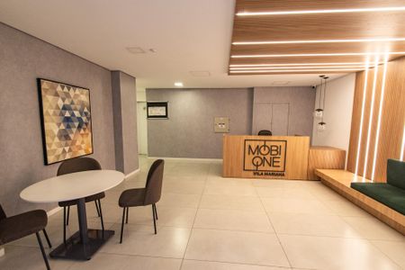 Studio à venda com 33m², 1 quarto e sem vaga Studio à venda com 33m², 1 quarto e sem vagaHall de entrada