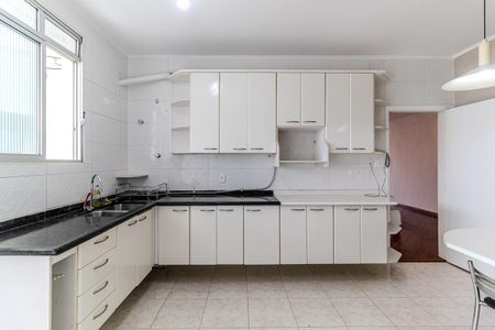 Apartamento à venda com 174m², 3 quartos e 1 vagaCozinha